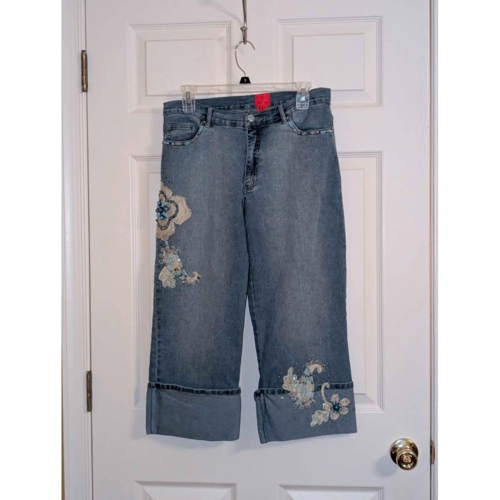 Very Vera Wang Embellished Capri Jeans Size 8 Boho Beaded Denim Wide Leg Cropped